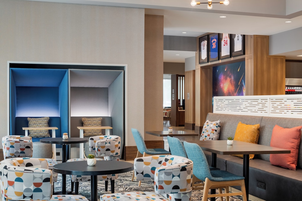 Home2 Suites by Hilton Houston Downtown Convention Center - photo 3