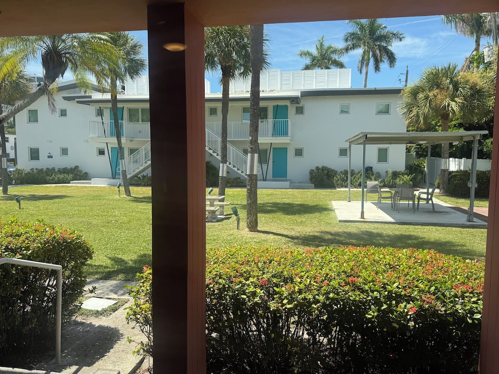 Rolo Beach Hotel - photo 114