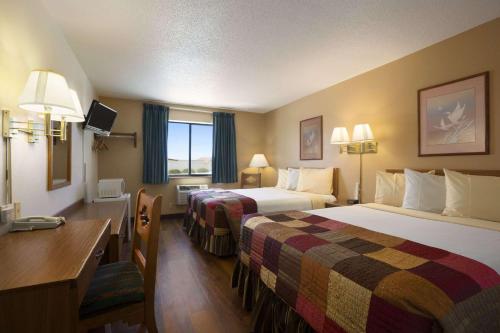 Super 8 by Wyndham Las Vegas - photo 14