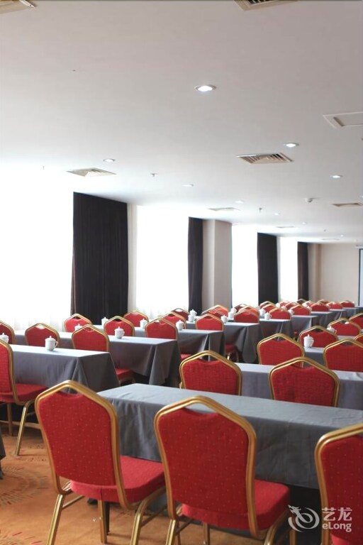 Jiutong Haiyuan International Hotel — 4-Star Luxury Hotel in Wuhan, People's Republic of China