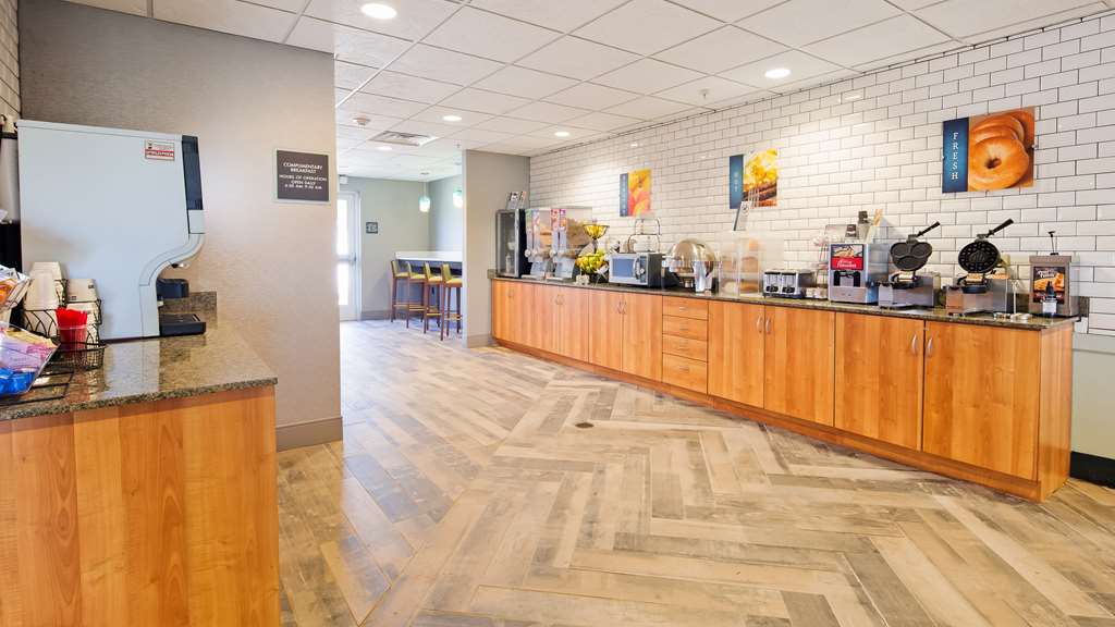 Best Western Plus Harrisburg Mechanicsburg - photo 6