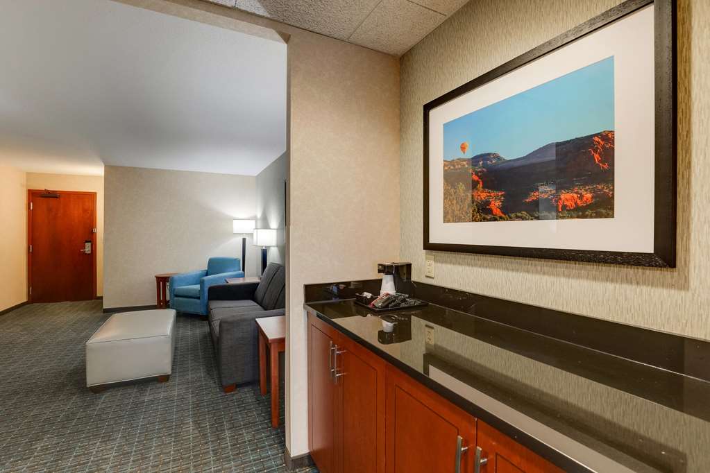 Drury Inn & Suites Phoenix Chandler Fashion Center - photo 19