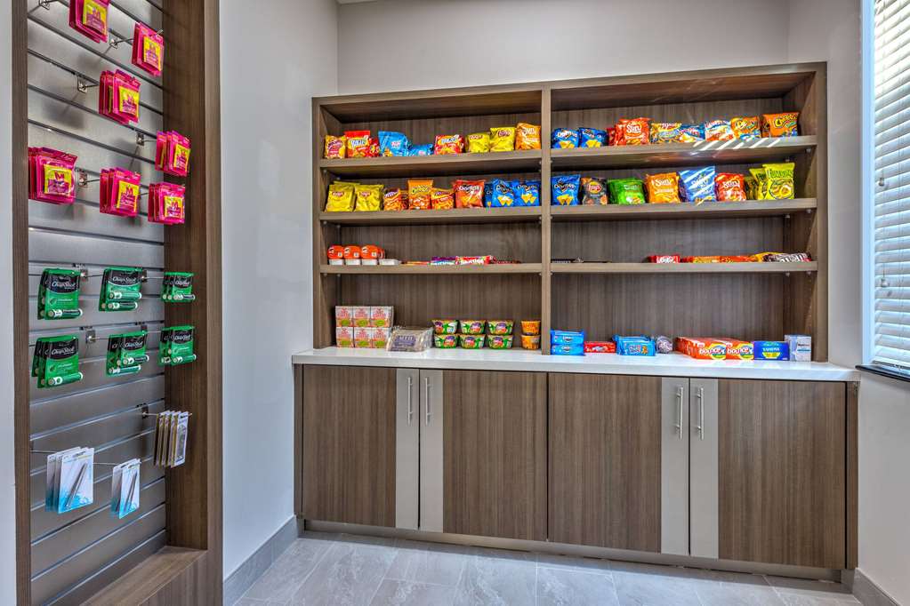 La Quinta Inn & Suites by Wyndham Allen at The Village - photo 34