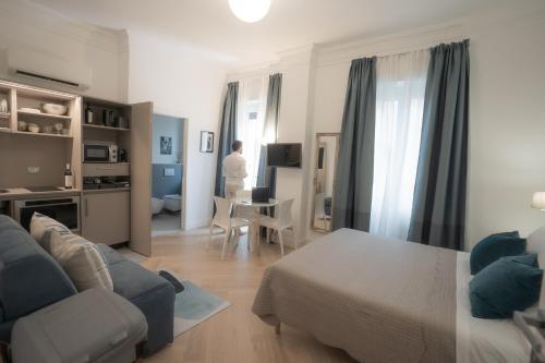 Suite Raggio di Sole 023091 LOC 04058 — 4-Star Luxury Hotel in Verona, Italy