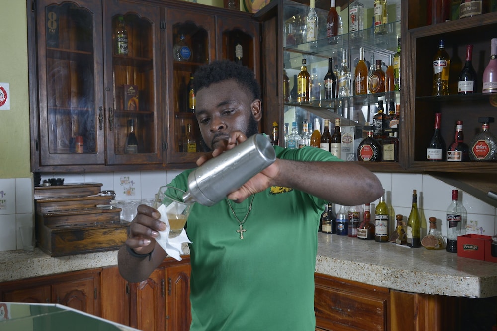 Pavillon des Receptions & Hotel in Petionville, Haiti