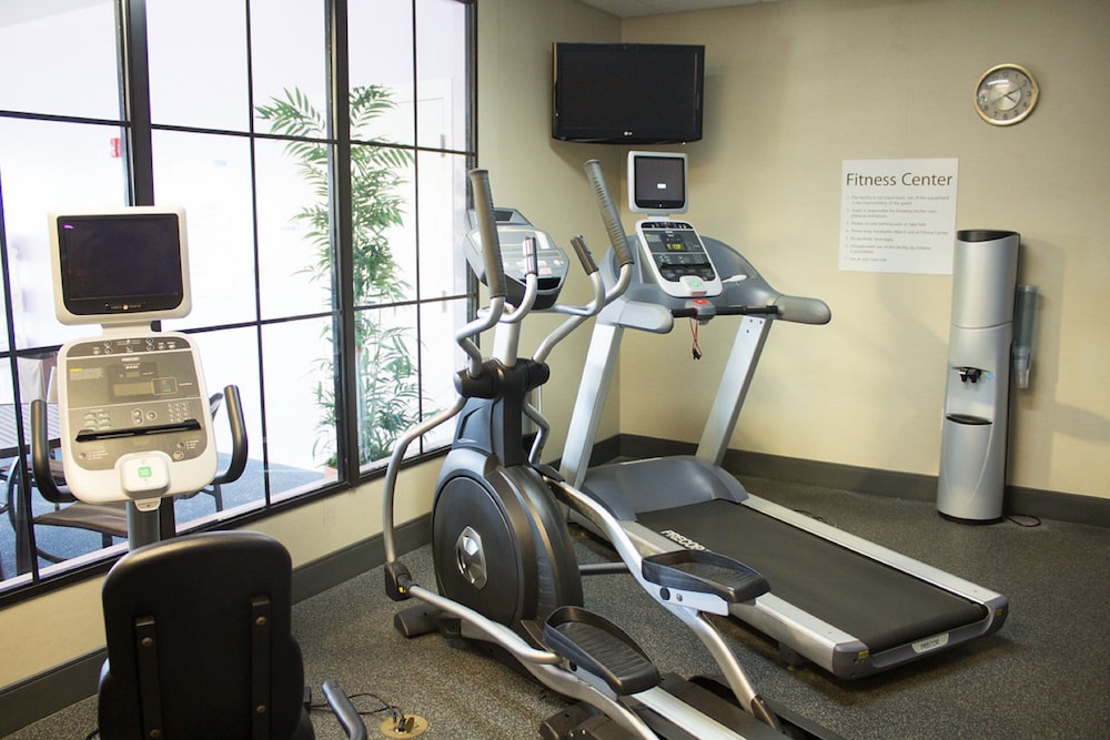 Holiday Inn Express West Jefferson by IHG - photo 19