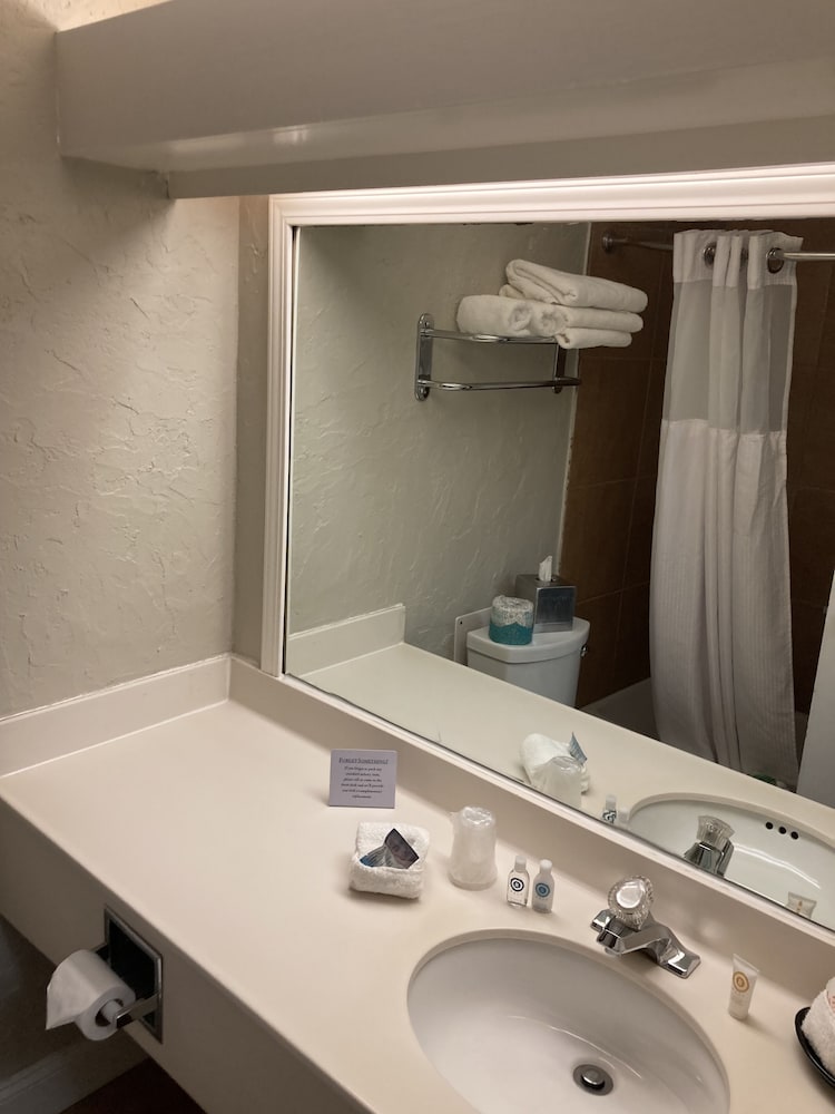 The Aurora Inn - photo 43