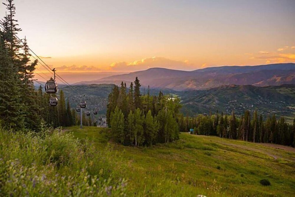 Luxury Ski in Ski out 2 Bedroom Colorado Resort Vacation Rental in the Heart of Snowmass Base Village - photo 24