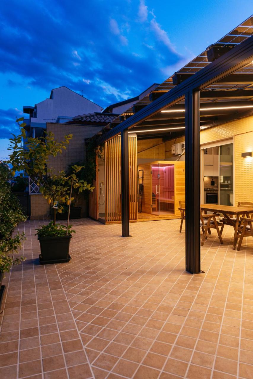 Luxury Penthouse with Sea View City Center — 4-Star Luxury Hotel in Pescara, Italy