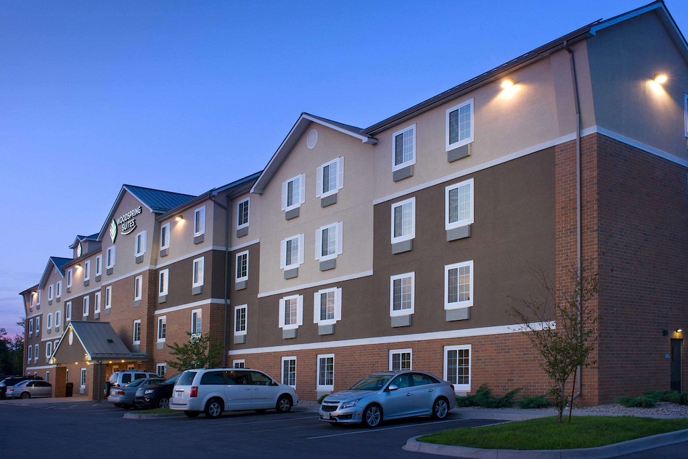 WoodSpring Suites Louisville Jeffersontown - photo 14
