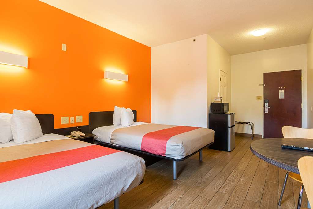 Motel 6 Jonesboro GA - photo 9