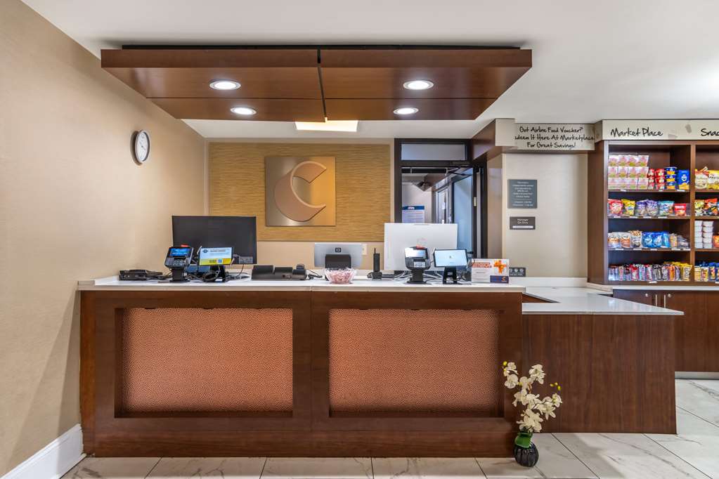 Comfort Inn Charlotte Airport Uptown - photo 5