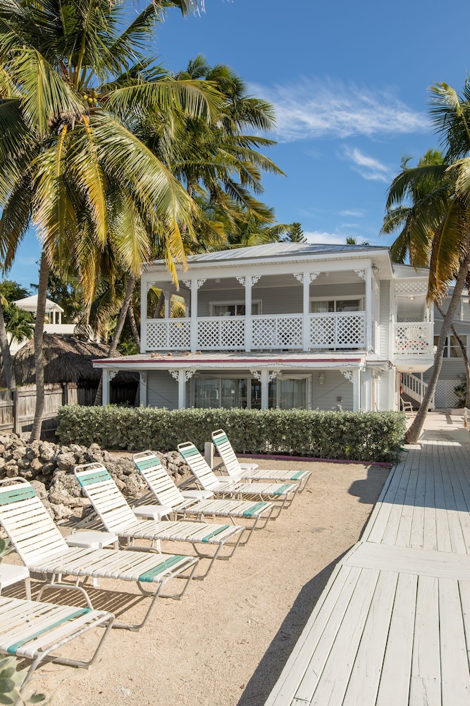 Amoray Dive Resort - photo 158