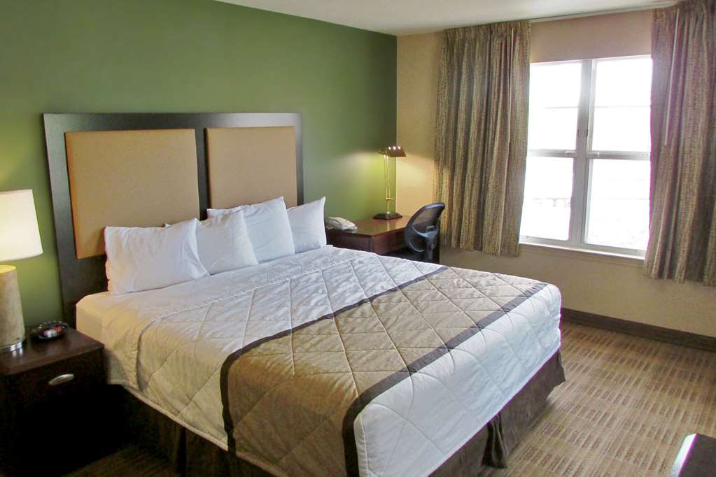 Extended Stay America Austin Arboretum North - photo 26