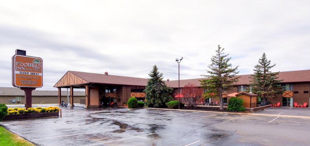 Foothills Inn - photo 19