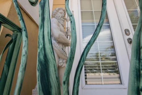 Poseidons Palace in Holmes Beach, United States