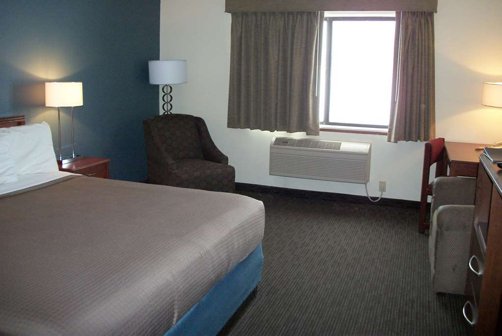 AmericInn by Wyndham Beulah - photo 16