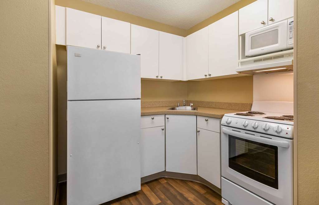 Extended Stay America Suites Washington DC Gaithersburg S - photo 27