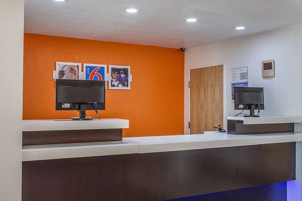 Motel 6 McAlester OK - photo 26
