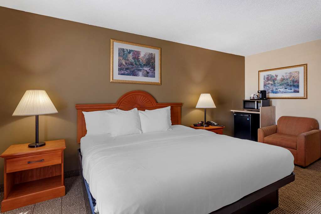 Quality Inn & Suites Rockport Owensboro North - photo 14