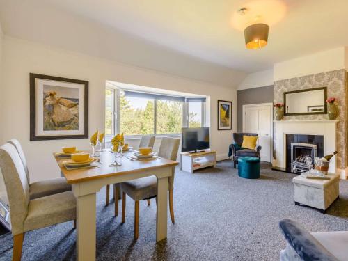 2 Bed in Eastbourne 83735 in Eastbourne, United Kingdom