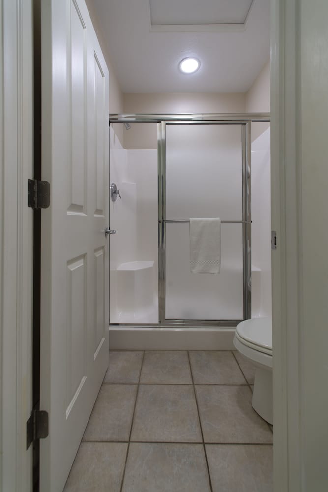 Edgewater Resort - photo 100