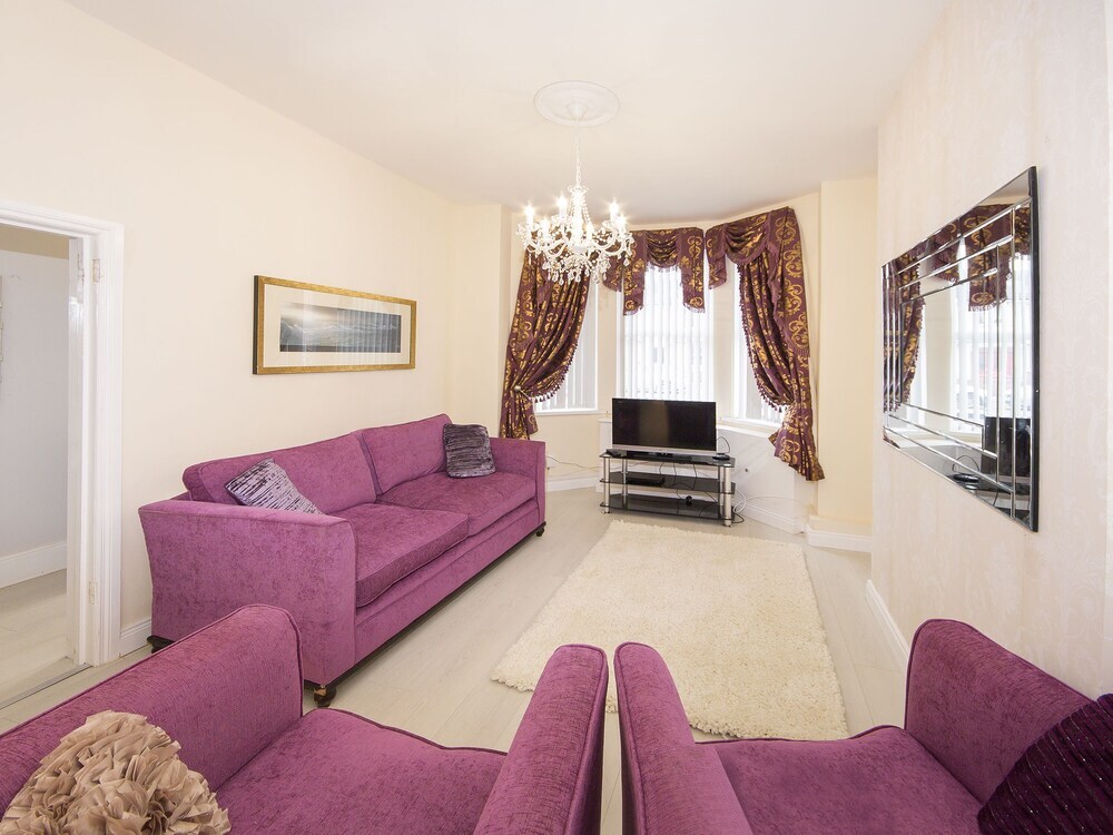 18 Shaftesbury Avenue in Belfast, United Kingdom