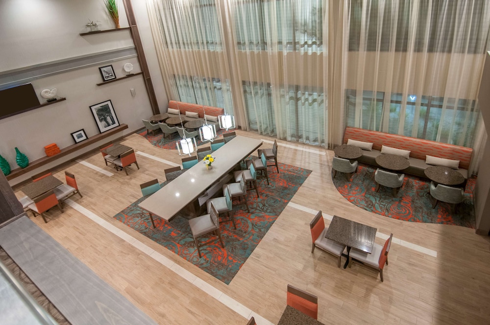 Hampton Inn & Suites Pensacola I 10 Pine Forest Road - photo 8