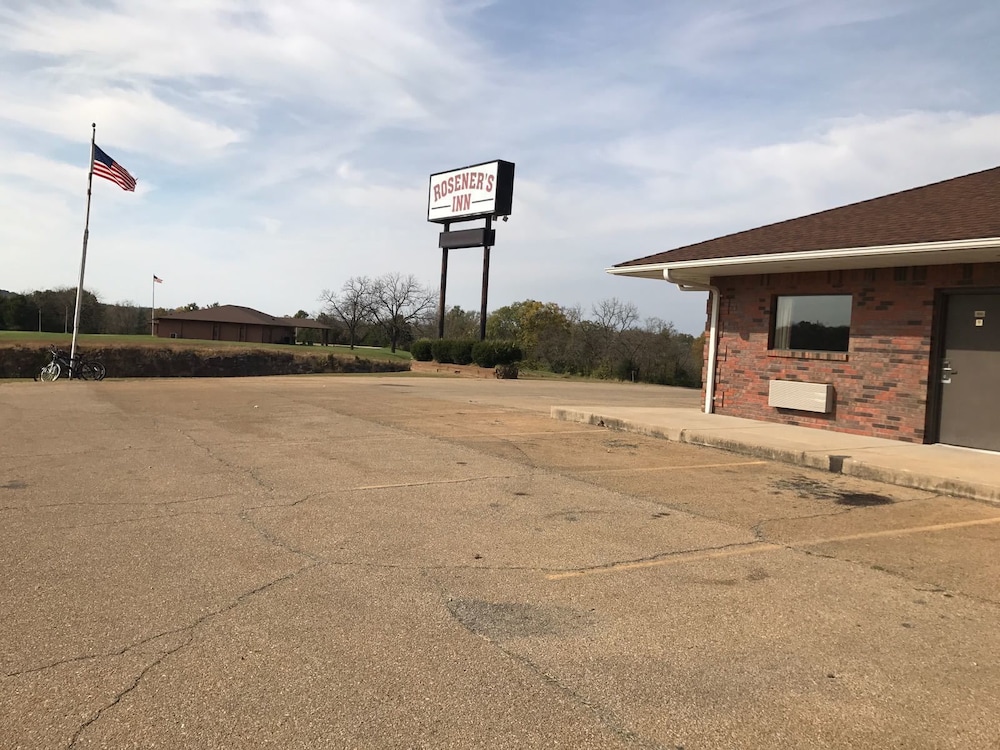 Rosener's Inn and banquet center - photo 18