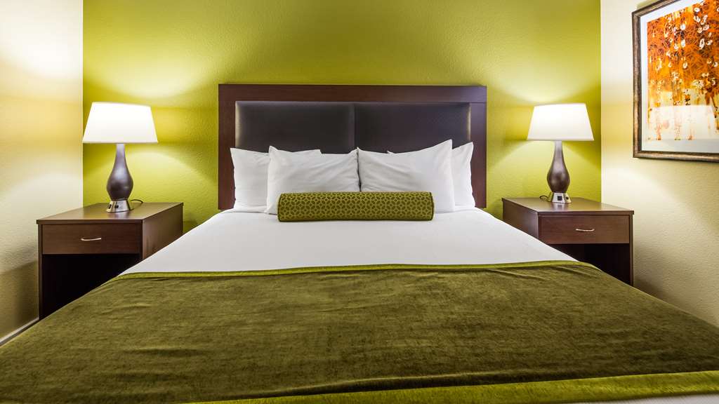 Best Western Plus Casino Royale Center Strip - photo 14