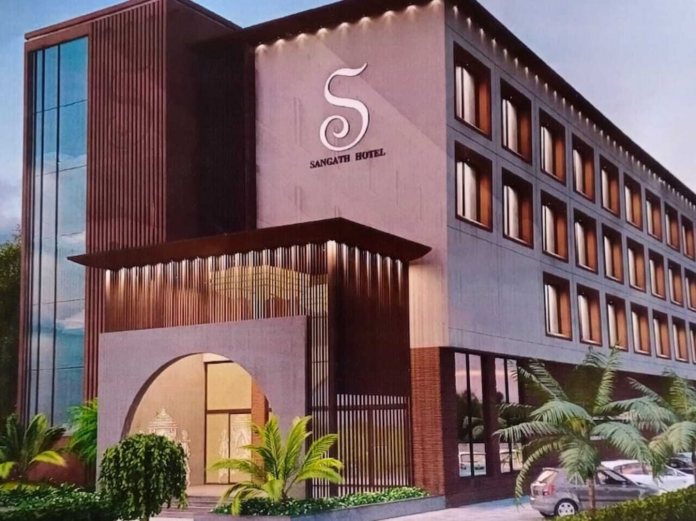 Sangath Banquet & Resort — hotel in Nadiad