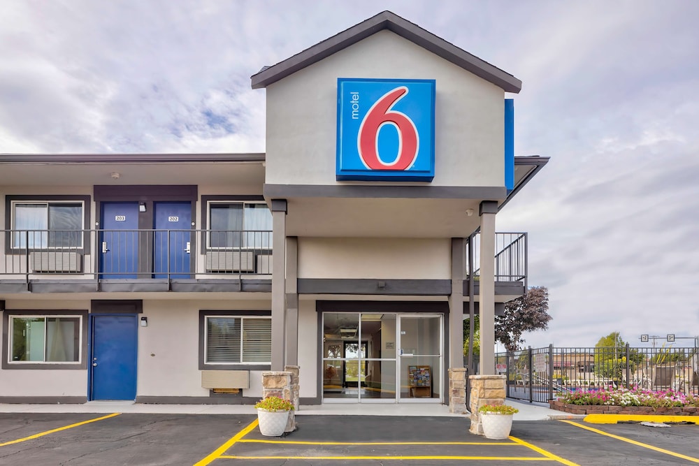 Motel 6 Oshkosh WI - photo 26