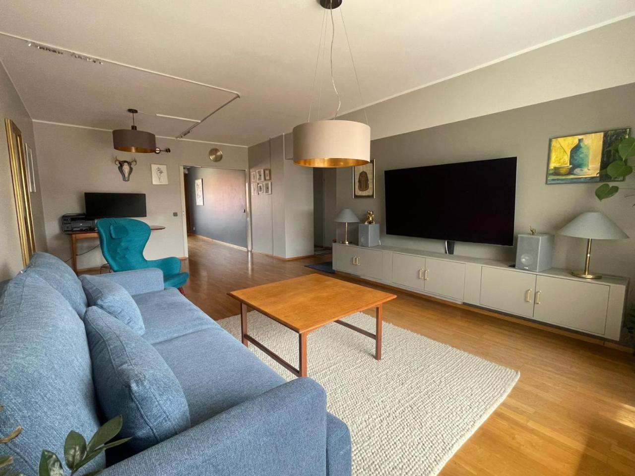 Huoneisto Ydinkeskustassa in Pori, Finland