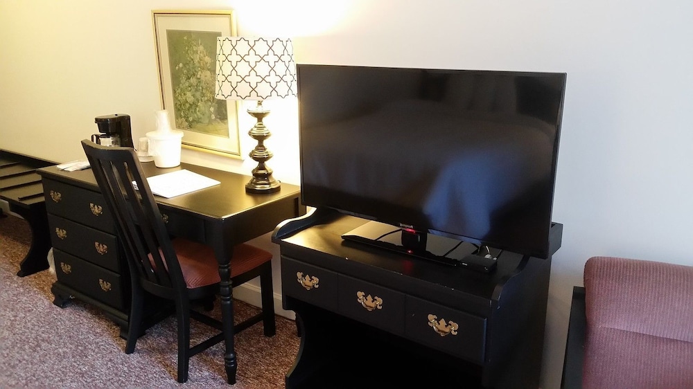 The Country Inn of Berkeley Springs - photo 11