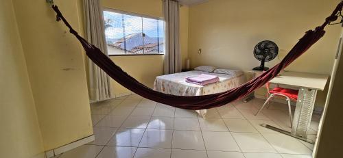 Quarto com banheiro privativo — hotel in Unai