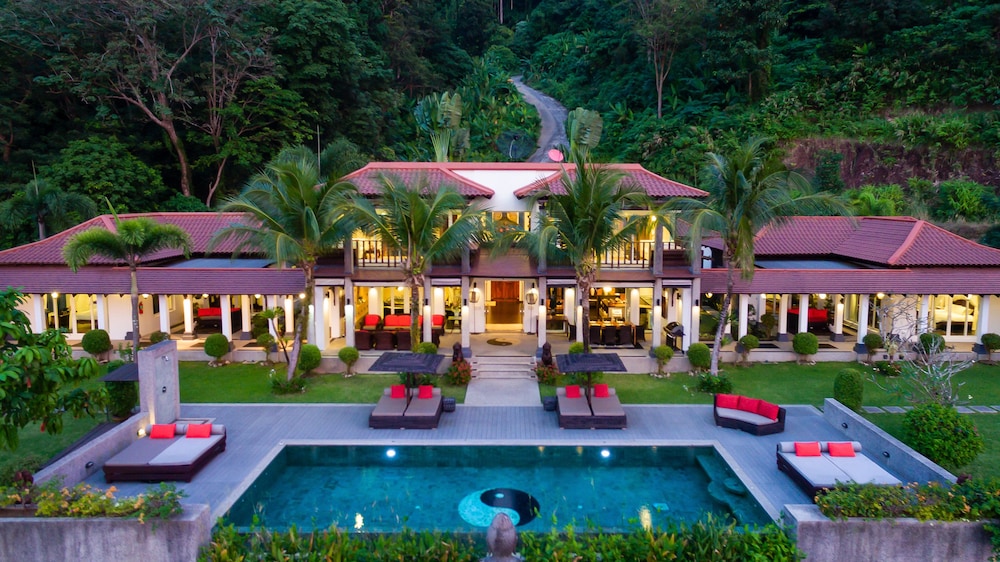 Ocean View Boutique 8BR Pool Villa Sawan — 4-Star Luxury Hotel in Patong, Thailand
