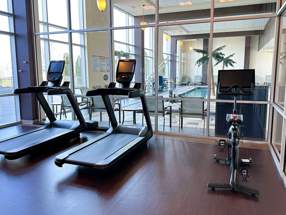 DoubleTree by Hilton Bay City Riverfront - photo 49