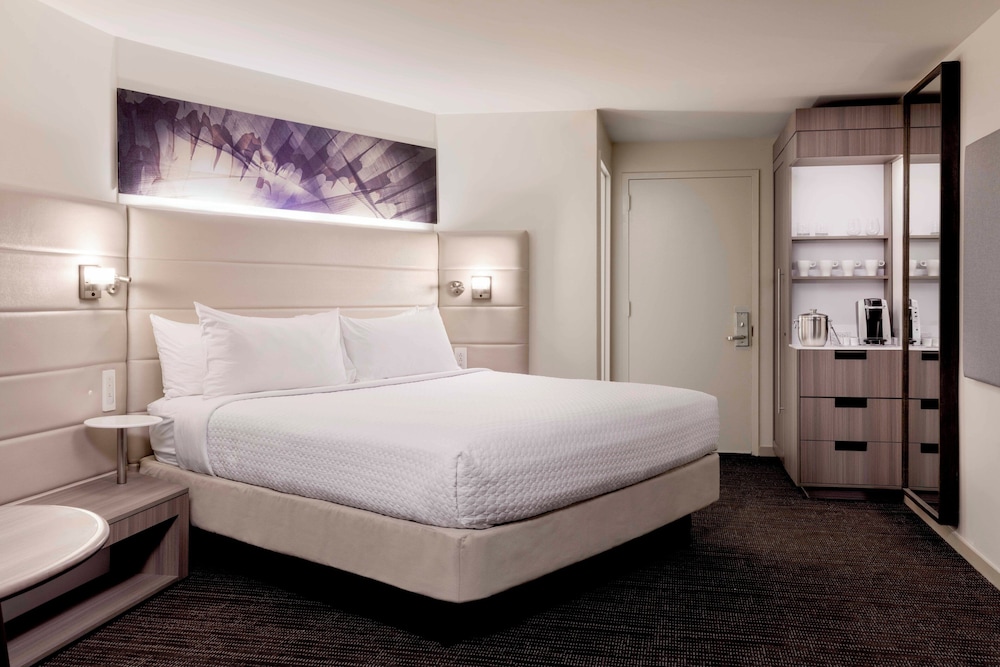Peachtree Hotel Midtown Atlanta - photo 17