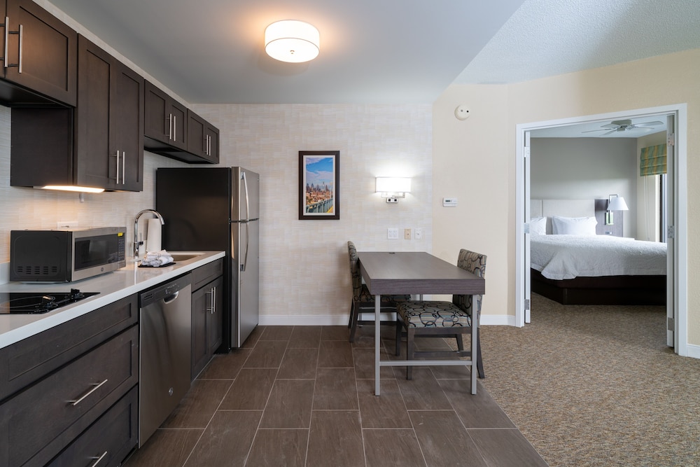 Hampton Inn & Suites Valley Forge Oaks - photo 17
