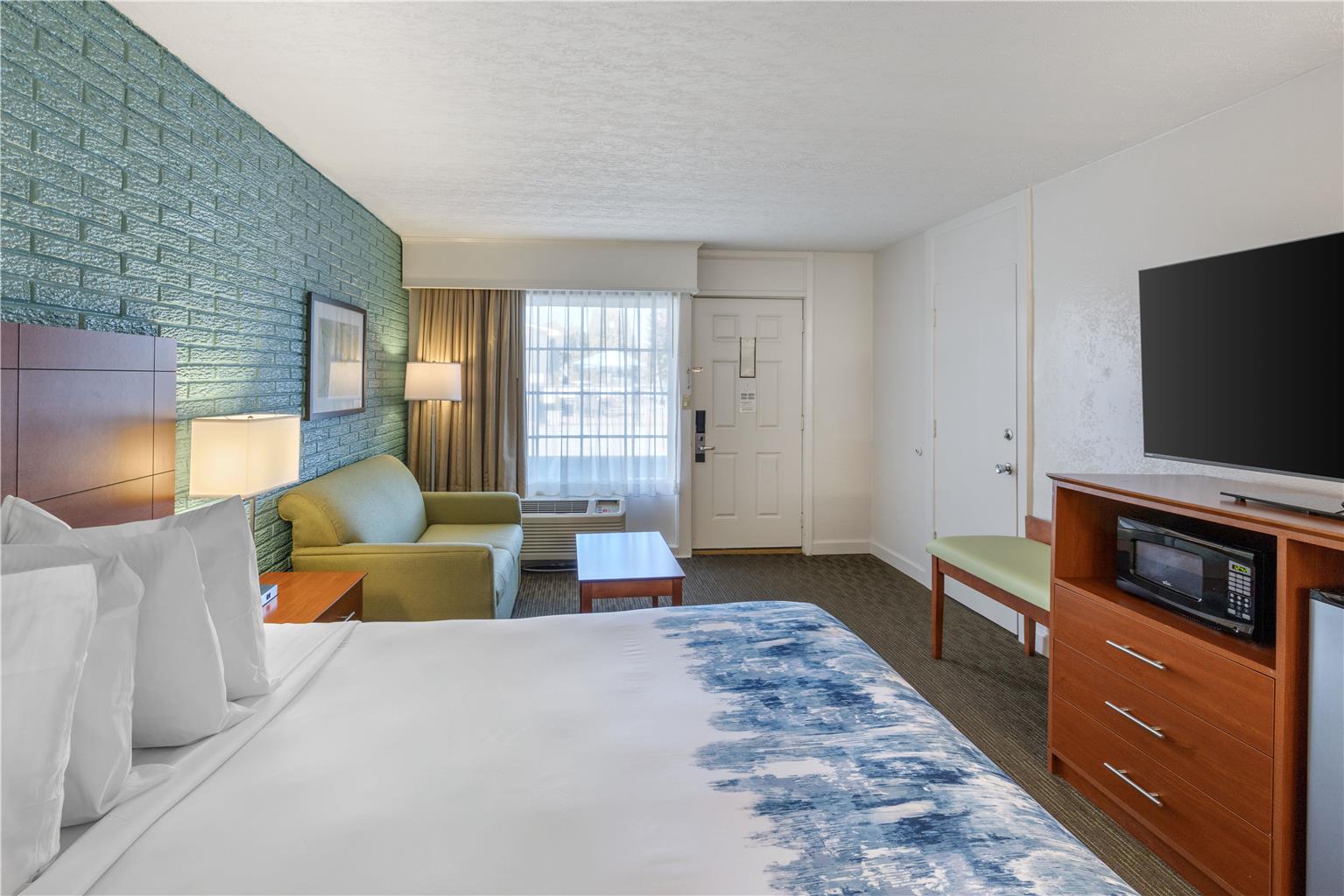 Best Western Hendersonville Inn - photo 7