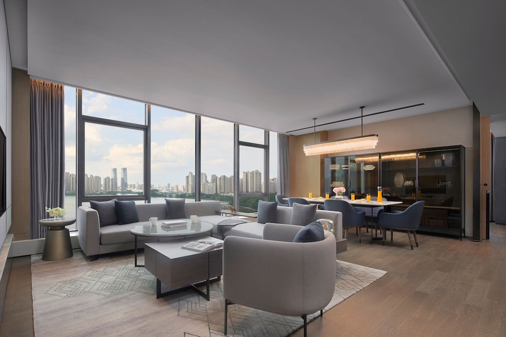 The Meixi Lake Changsha Marriott Executive Apartments — 4-Star Luxury Hotel in Changsha, People's Republic of China