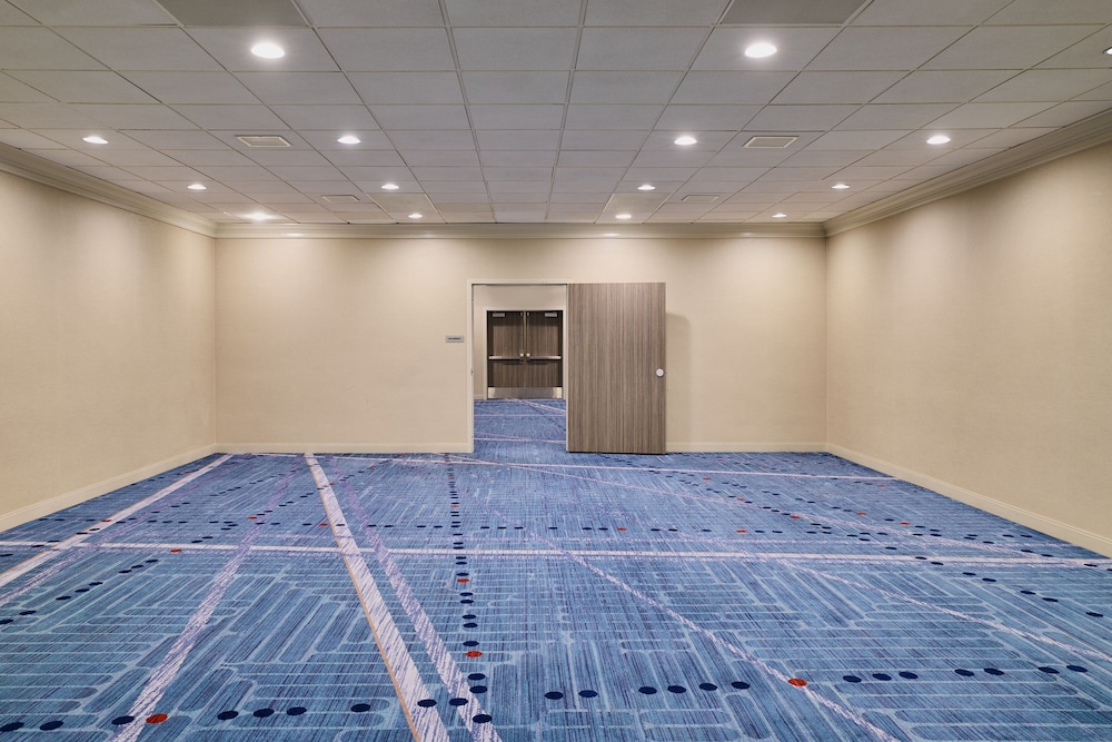 Los Angeles Airport Marriott - photo 89