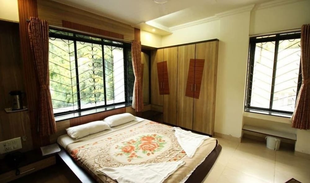 Hotel Pranav Executive - last minute hotel in Pune
