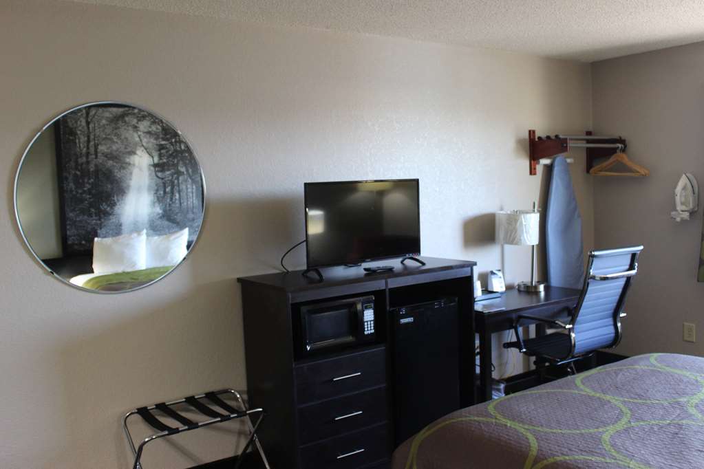 Super 8 by Wyndham Grand Rapids Wyoming - photo 8