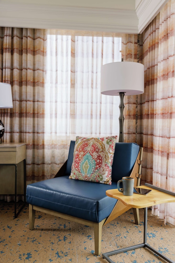The Cassara Carlsbad Tapestry Collection by Hilton - photo 34