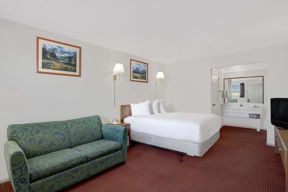 Travelodge by Wyndham Cedar City - photo 10