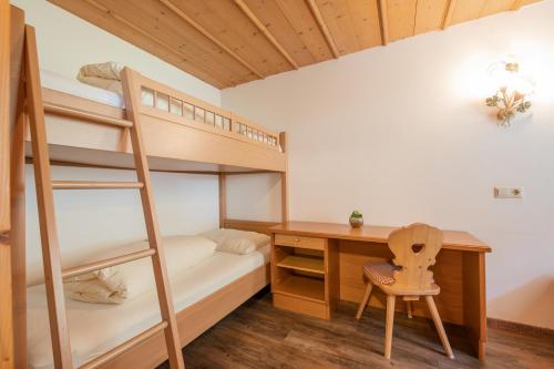 Stacklerhof — Neustift Im Stubaital — photo 4