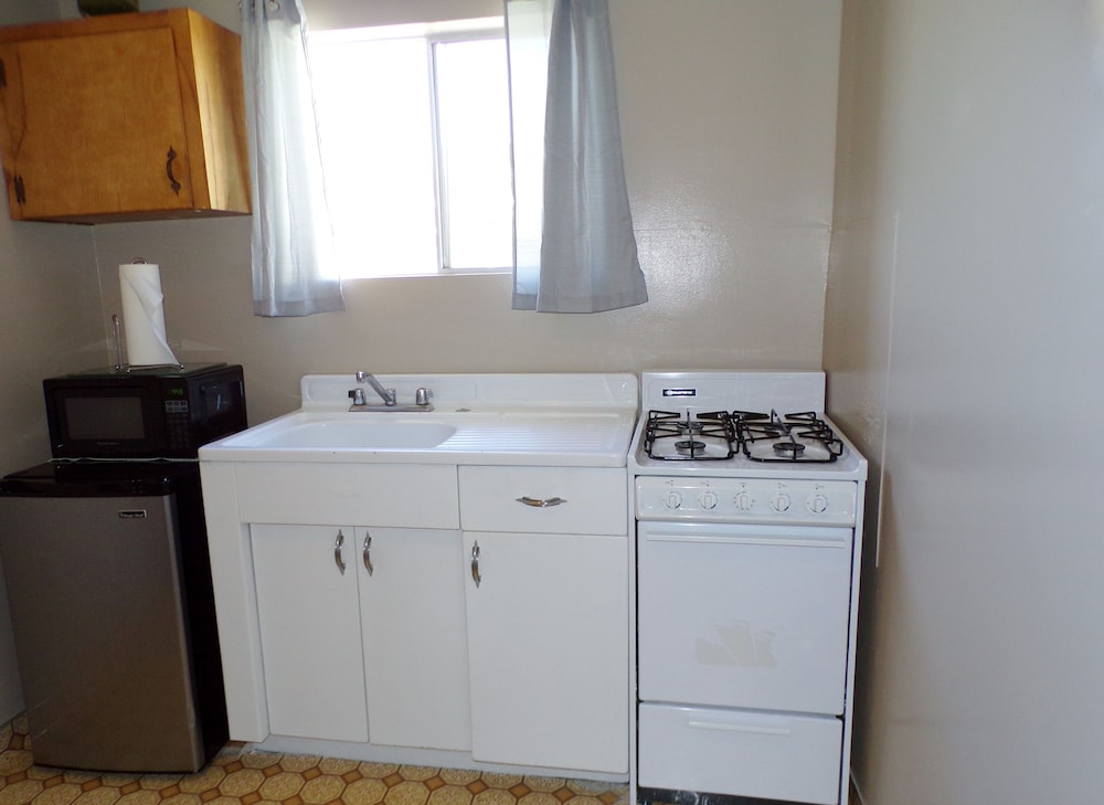 Cypress Tree Motel - photo 59