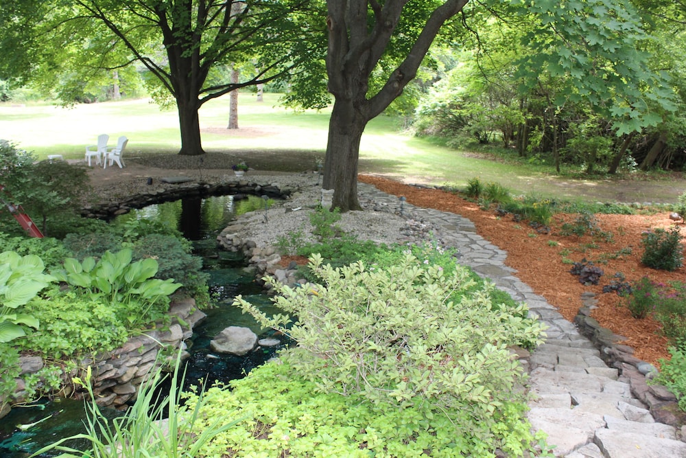 Rivertown Inn - photo 32