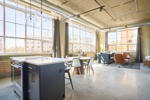 Sonder at MAX - photo 40